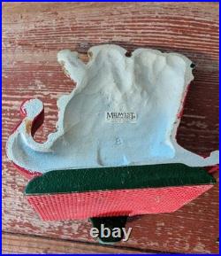 Vtg Midwest Of Cannon Falls Santa And Two Reindeer Cast Iron Stocking Holders