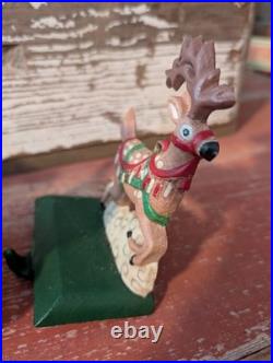 Vtg Midwest Of Cannon Falls Santa And Two Reindeer Cast Iron Stocking Holders