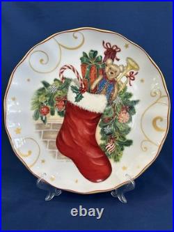 Williams Sonoma TWAS THE NIGHT CHRISTMAS Santa Stocking Dinner Plate NWT