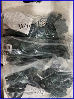 Winter Green Christmas Lighting, Clips, Lights Connectors