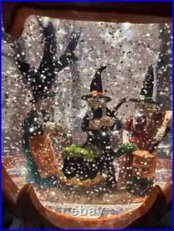 Witches Water Globe Swirling Confetti Lighted LED Halloween Jack o Lantern NEW Witches Water Globe Swirling Confetti Lighted LED Halloween Jack o Lantern NEW